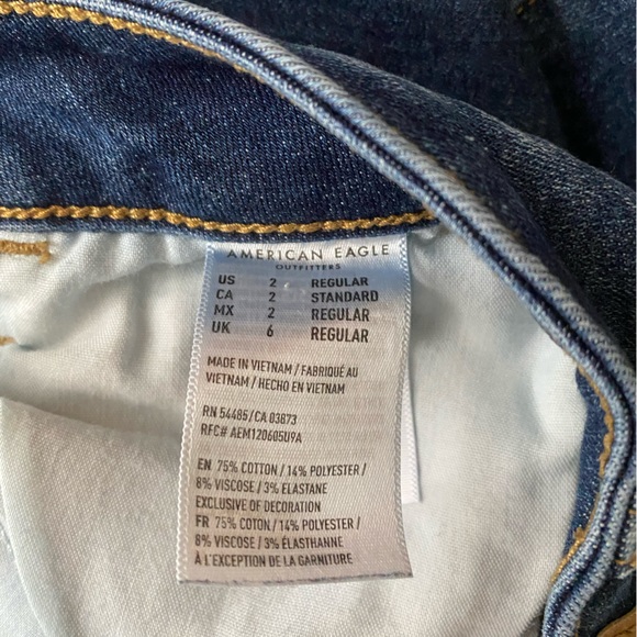 American Eagle • Jeans - Picture 6 of 7